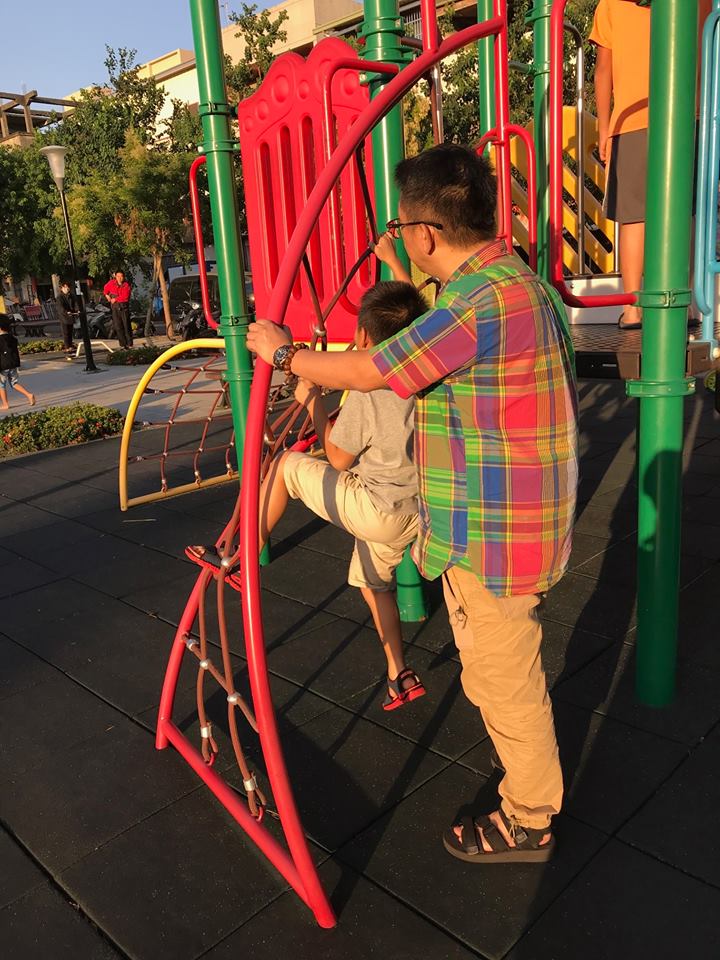 【人際溝通與互動】父母Q&A：孩子被同學欺負了，怎麼辦?